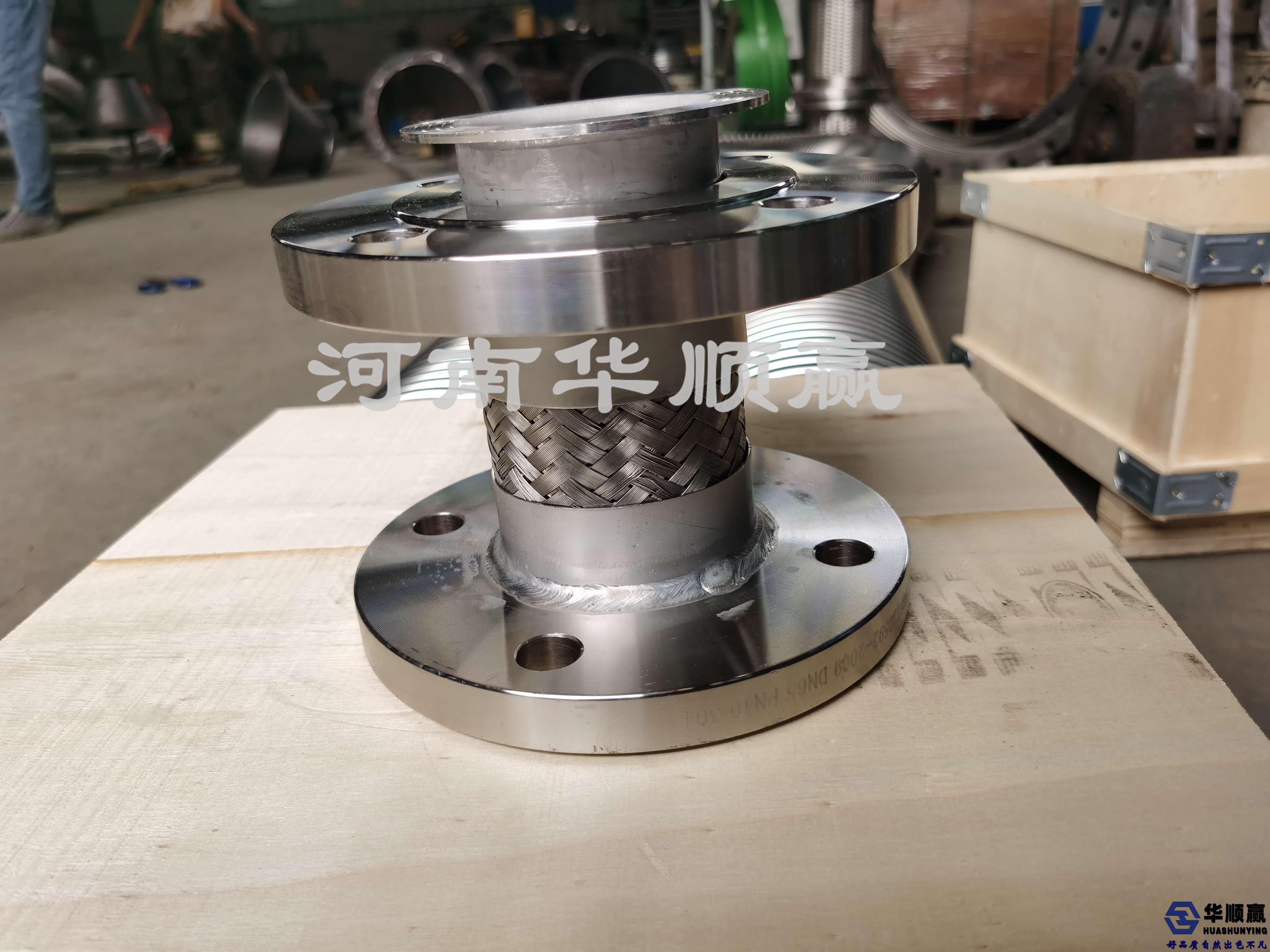 金屬軟（ruǎn）管接頭,金屬伸縮軟管,不鏽鋼波紋軟管,不鏽鋼軟連（lián）接管（guǎn）
