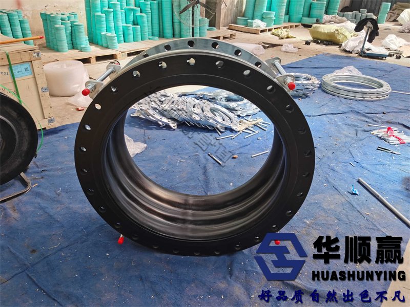 大翻遍橡膠柔性接頭,橡膠軟連接,國標橡膠接頭(tóu)